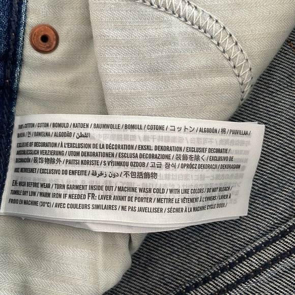 Abercrombie & Fitch Annie Girlfriend jeans distressing & floral embroidery 2/26R - Picture 11 of 16